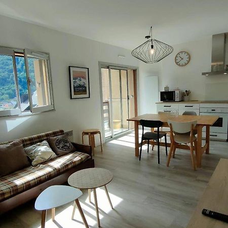 Appartement Renove 4 Pers Avec Parking A Cauterets - Fr-1-234-242 Kültér fotó